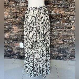 Chicwish Black and White Patterned Maxi Skirt